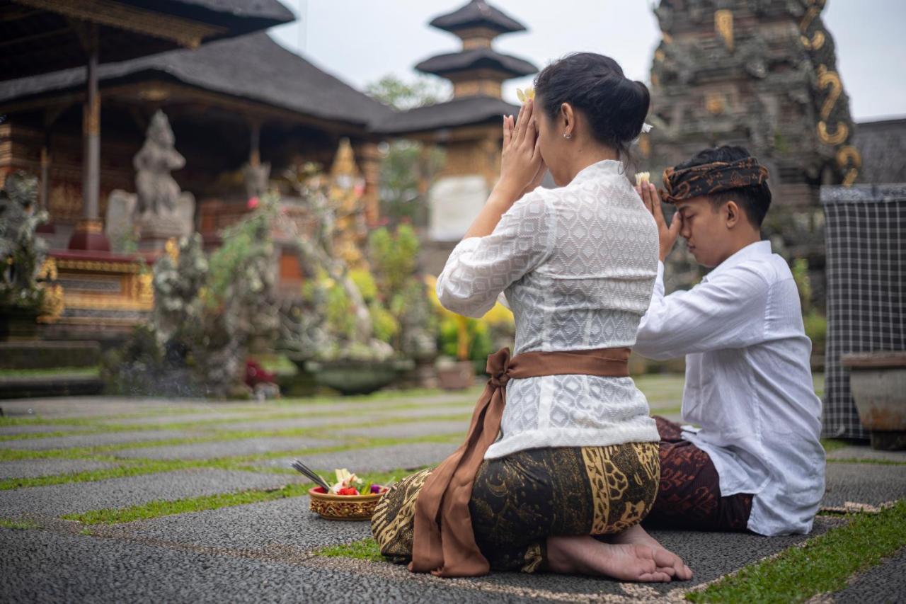 Hotel Puri Saraswati Dijiwa Ubud Esterno foto